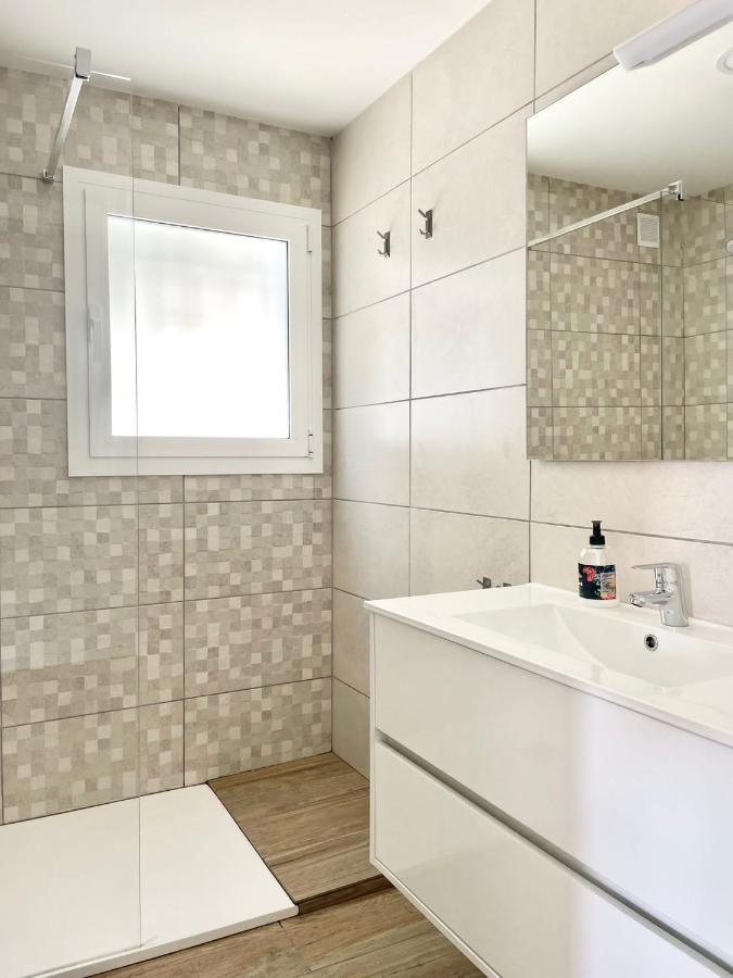 Apartamento Familiar En Canyelles Roses Ngoại thất bức ảnh