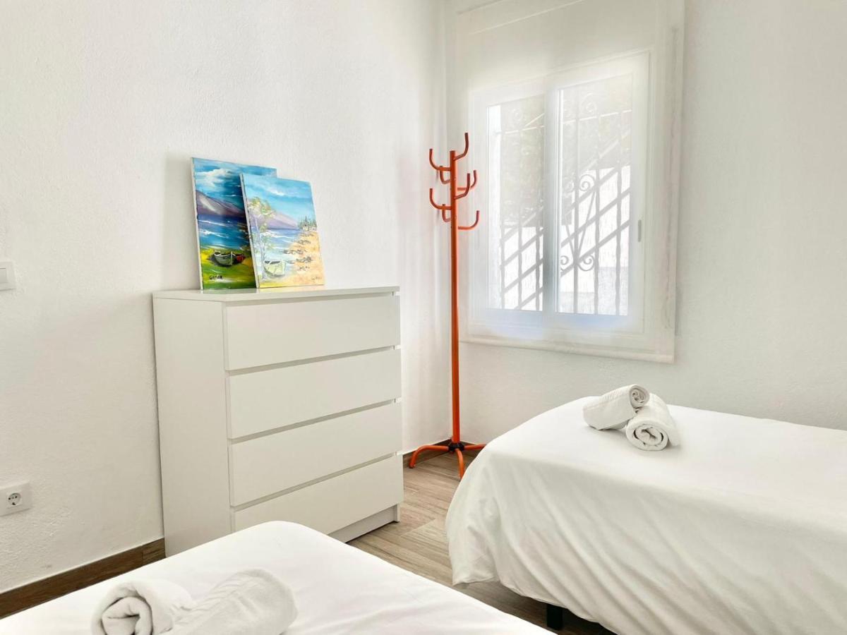 Apartamento Familiar En Canyelles Roses Ngoại thất bức ảnh